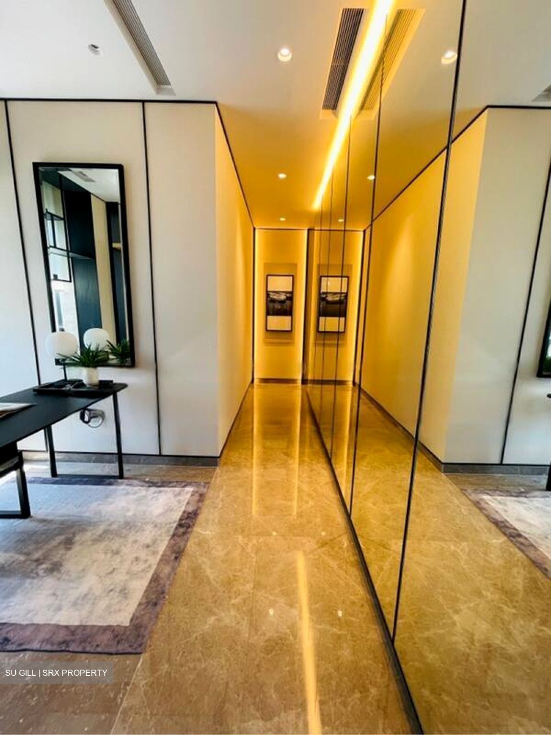 Nouvel 18 (D10), Condominium #469629001